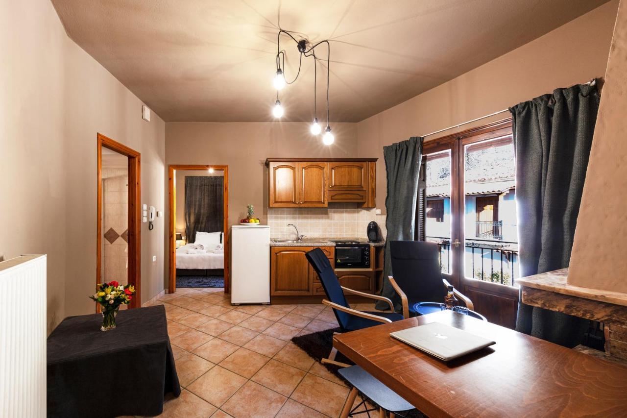 Deluxe Apartments By White Hills Arachova Exterior foto